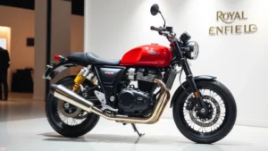 Royal Enfield Hunter 350 motorcycle city street view