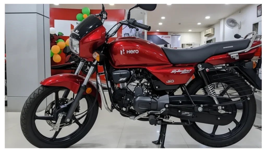 Hero Splendor Plus Xtec 2026 model with digital meter and LED lights