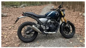 Triumph Speed 400 and Speed T4 with free accessories offer